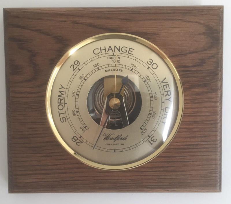 Barometer Round Solid Oak (Small)